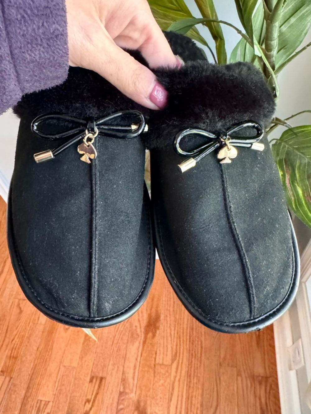 kate spade faux fur lined Lacey slippers black Size 8